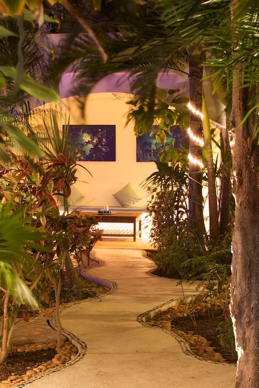 Aqualuna Boutique Hotel By Sunrise (Adults Only) Плая-дель-Кармен Экстерьер фото