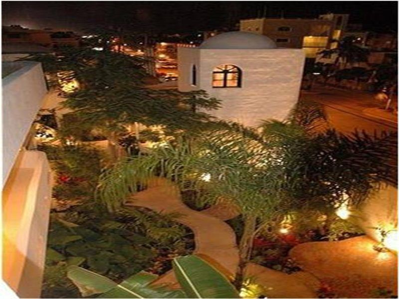 Aqualuna Boutique Hotel By Sunrise (Adults Only) Плая-дель-Кармен Экстерьер фото