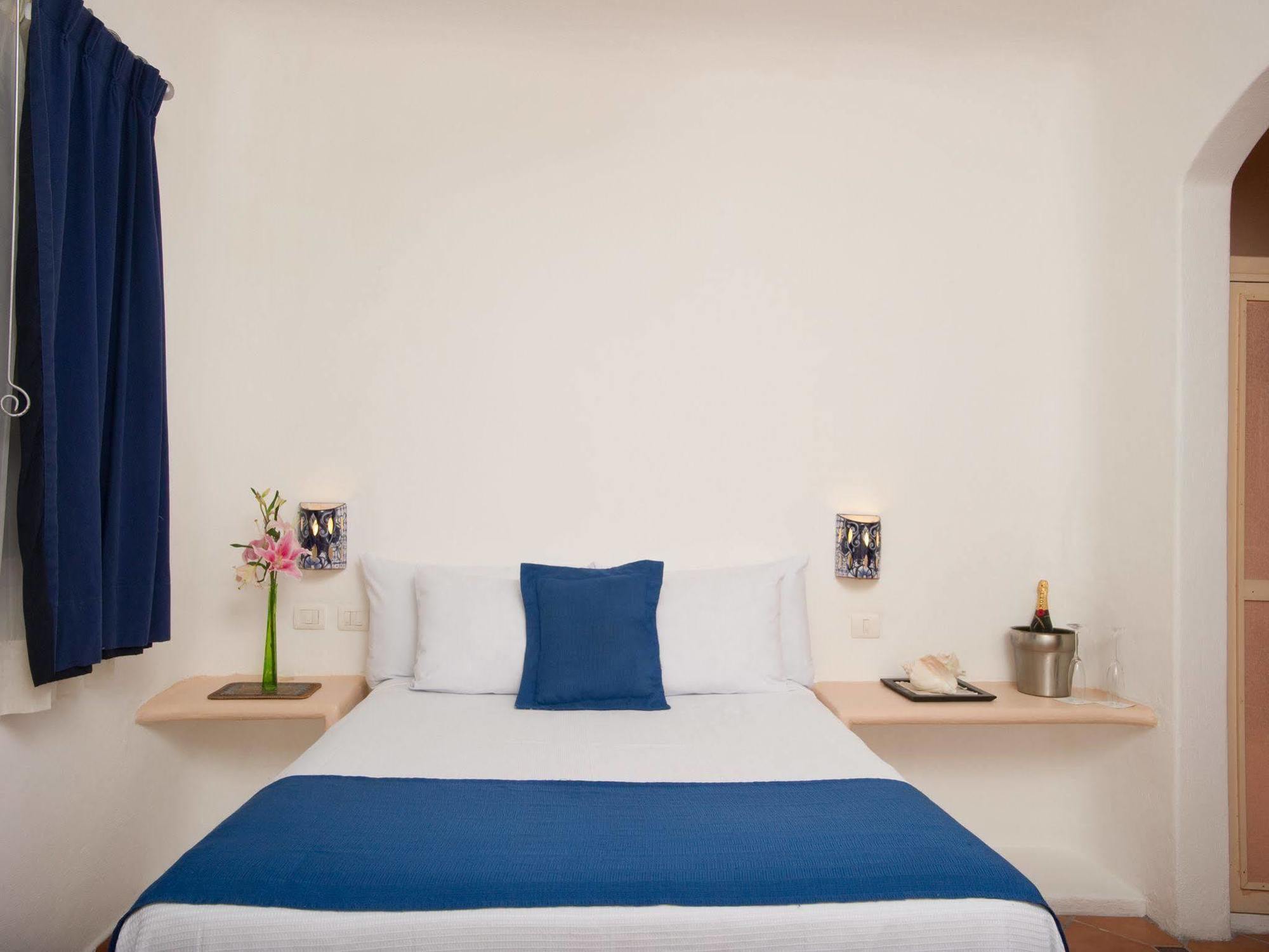Aqualuna Boutique Hotel By Sunrise (Adults Only) Плая-дель-Кармен Экстерьер фото