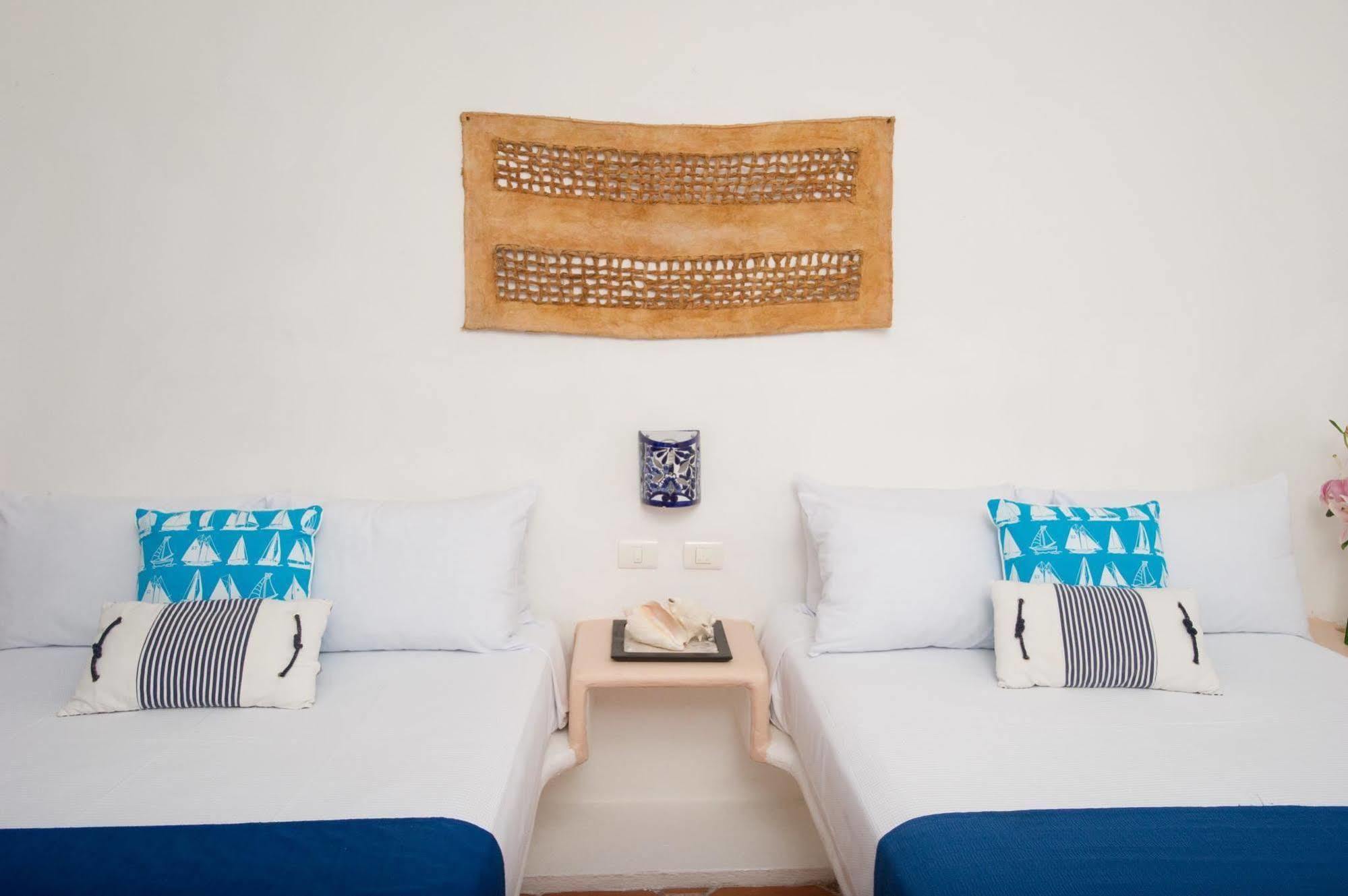 Aqualuna Boutique Hotel By Sunrise (Adults Only) Плая-дель-Кармен Экстерьер фото